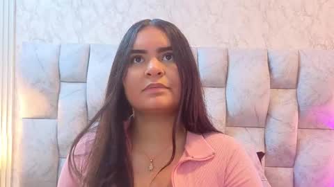 amarahanks_ online show from 11/22/25, 07:24