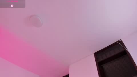 Snapshot of amaralewis chatting on 08/05/26, 01:03 AMARA online show from 08/05/26, 01:03