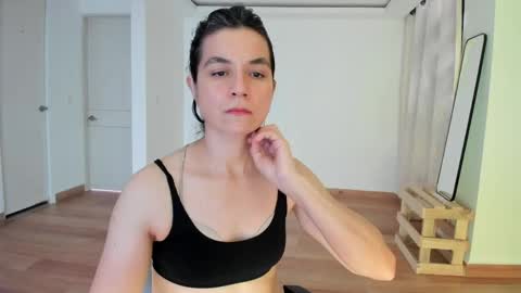 Amarantha online show from 04/01/26, 08:17