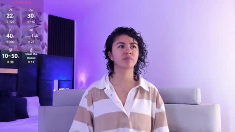 Snapshot of amarettho chatting on 02/08/25, 11:01 Emily online show from 02/08/25, 11:01