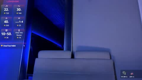 Snapshot of amarettho chatting on 10/10/25, 11:31 Emily online show from 10/10/25, 11:31