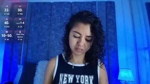 Snapshot of amarettho chatting on 11/17/25, 11:49 Emily online show from 11/17/25, 11:49