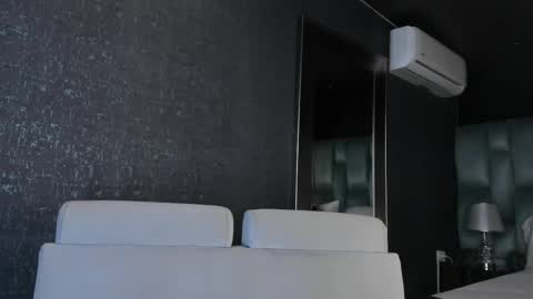 Emily online show from 03/30/26, 09:43