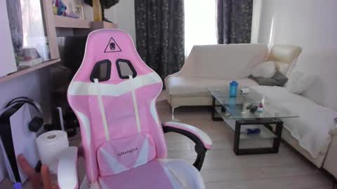 amateur_fitbabex online show from 03/08/25, 06:32