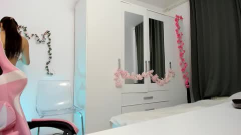 amateur_fitbabex online show from 09/12/25, 06:13