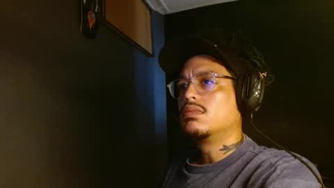 amateurmen33 online show from 04/10/26, 04:55