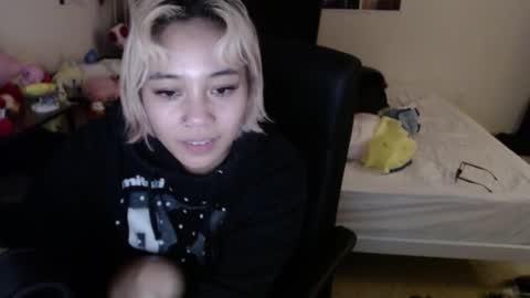 leash online show from 12/26/24, 06:30