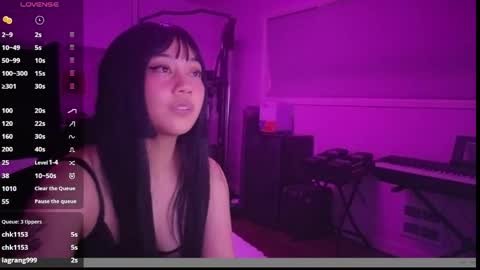 leash online show from 04/28/26, 04:39