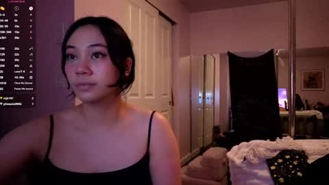 Snapshot of amateuroras chatting on 06/16/26, 04:48 leash online show from 06/16/26, 04:48