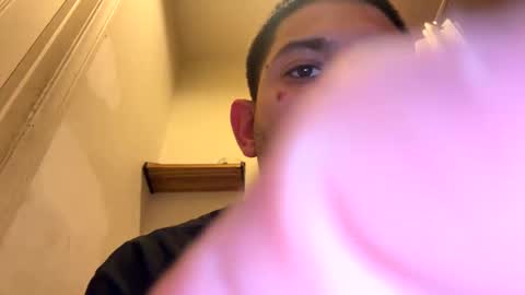 Snapshot of amature59 chatting on 02/06/25, 02:33 Jamesy online show from 02/06/25, 02:33