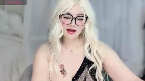 yooo online show from 03/11/26, 04:35