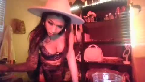 amayamillarodriguez online show from 12/28/24, 03:15