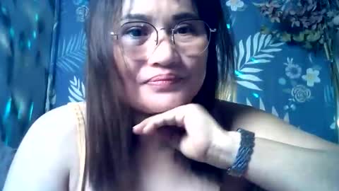 Snapshot of amazing_angel22 chatting on 05/20/26, 09:32 amazing angel online show from 05/20/26, 09:32