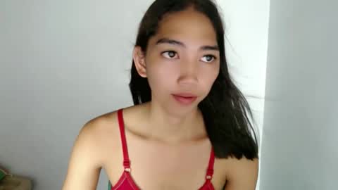 Snapshot of amazing_gracexx chatting on 05/13/26, 10:49 CALL ME GRACE online show from 05/13/26, 10:49