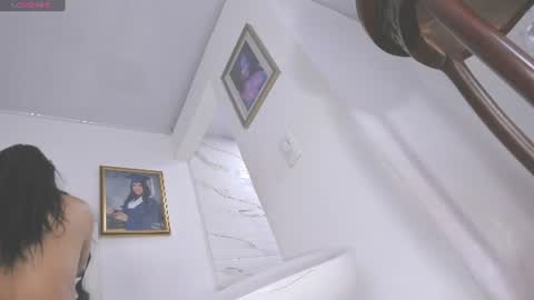 Snapshot of amazing_vivi chatting on 08/01/26, 10:52 Vivi online show from 08/01/26, 10:52