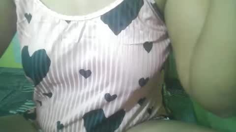 Snapshot of amazingass4u chatting on 06/02/26, 10:45 SizzlingAss4u online show from 06/02/26, 10:45