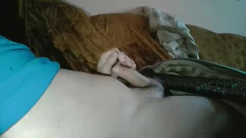 amazingcuteboy845 online show from 10/18/25, 01:30