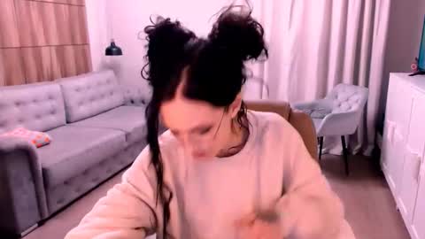 Izza online show from 03/16/26, 11:58