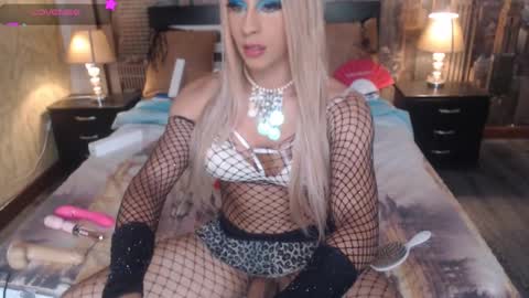 Snapshot of amazingsharlot chatting on 03/03/25, 04:56 Sharlot online show from 03/03/25, 04:56