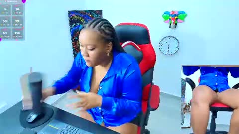 Snapshot of amba_rosee1 chatting on 07/06/26, 11:07 AMBAR online show from 07/06/26, 11:07