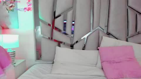   online show from 02/24/25, 12:30