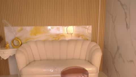 Snapshot of ambar_fox_s chatting on 09/09/25, 08:30 Ambar online show from 09/09/25, 08:30