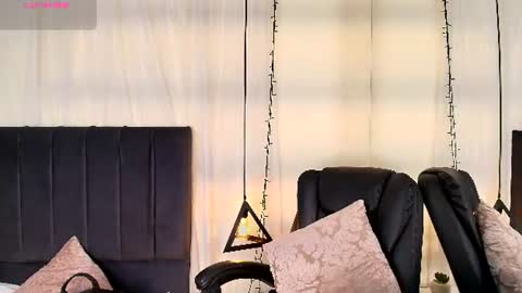 ambar_gh1 online show from 07/09/26, 08:24