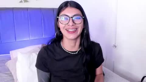 ambar_gh1 online show from 07/28/26, 09:58