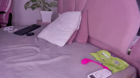 ambarasm online show from 11/19/25, 01:00