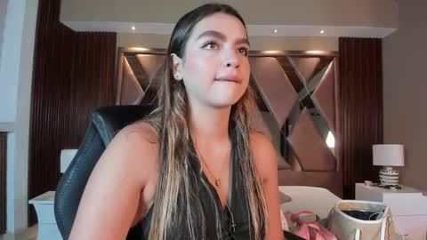 Ambar  Everyday From 0530 to 1430 Col Time online show from 10/07/25, 10:56