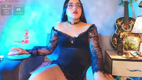 ambardevon_x online show from 05/13/26, 08:38