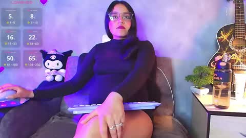 ambardevon_x online show from 05/25/26, 08:26