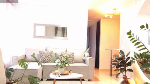 Snapshot of ambarhill chatting on 12/22/24, 10:15 Ambar online show from 12/22/24, 10:15