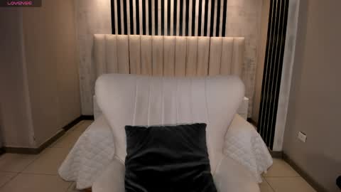 Ambar  online show from 04/02/26, 11:30