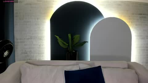 Ambar  online show from 04/19/26, 10:47