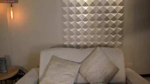Snapshot of ambarjames_ chatting on 07/13/26, 11:13 Ambar online show from 07/13/26, 11:13