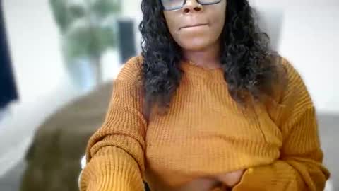 Amoya online show from 10/31/25, 04:41