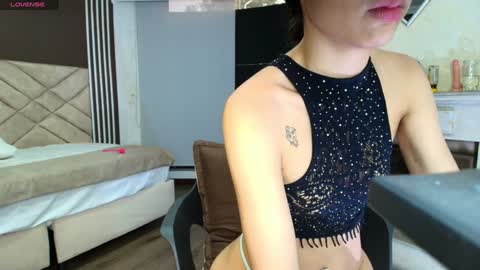 Ambar Ross online show from 01/11/25, 10:18