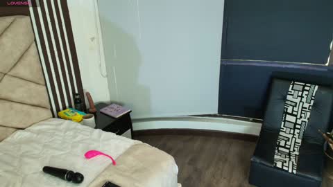 Ambar Ross online show from 01/25/25, 07:28