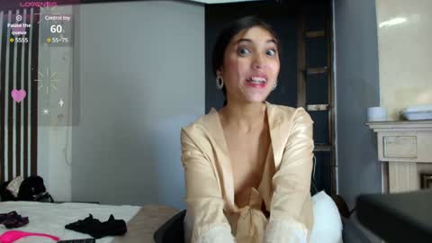 Ambar Ross online show from 02/05/25, 01:26