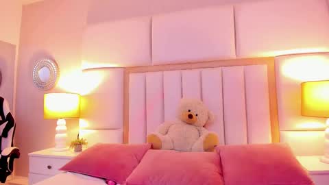 AmbarSantany  online show from 03/07/25, 11:49