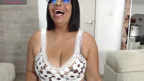  Amber Sofhia  online show from 06/05/26, 09:09