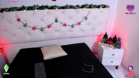  Amber  online show from 12/15/25, 08:24