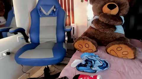 Cody amber online show from 02/13/25, 03:14