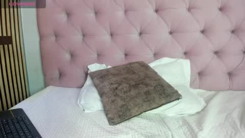  Amber  online show from 04/21/26, 01:42