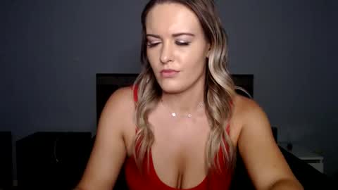 Amber online show from 02/10/26, 03:27