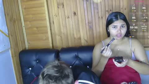 Snapshot of amber_and_ray chatting on 11/01/25, 12:23 Ray and Amber online show from 11/01/25, 12:23