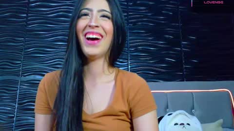 amber_bull online show from 10/08/25, 12:25