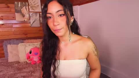 amber_curly online show from 11/19/25, 11:05
