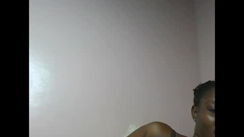 amber_cutie2 online show from 02/24/26, 02:48